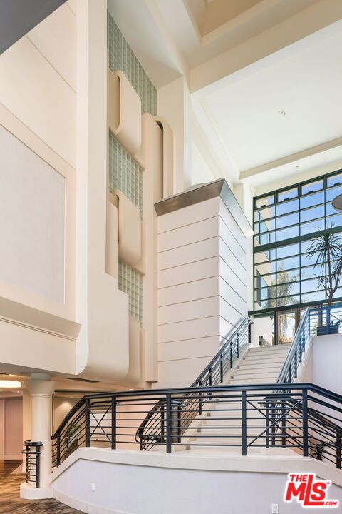 951 Ocean Avenue 101