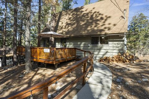 Photo of 1257 Sand Canyon Court, Big Bear Lake, CA 92315 (MLS # IG26026149)