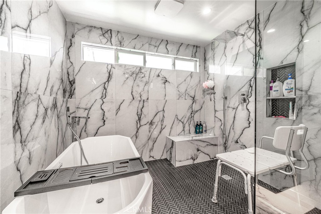 Lakewood Village (LVD) - Residential