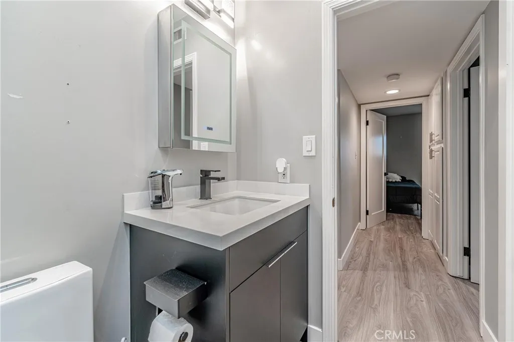 Long Beach, California 90808, United States, 4 Bedrooms Bedrooms, ,2 BathroomsBathrooms,Residential,Active,244483