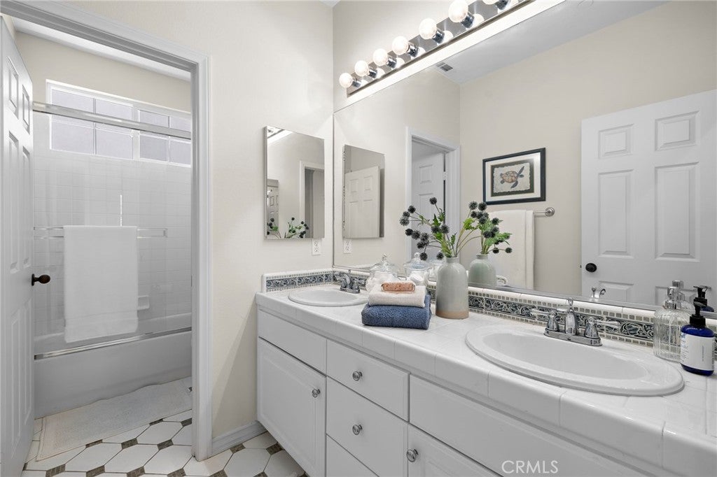 110 Plaza Via Sol, San Clemente CA 92673 - Photo 34