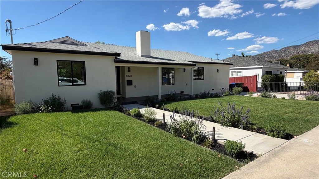 10641 Helendale