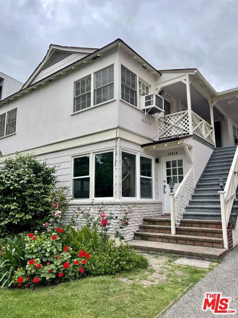 Photo of 14516 Benefit Street, Sherman Oaks, CA 91403 (MLS # 25568649)