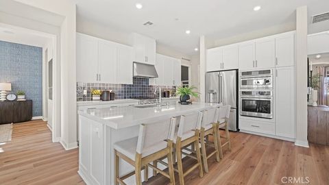 Photo of 2313 Luminous Way, Rancho Mission Viejo, CA 92694 (MLS # OC26083166)