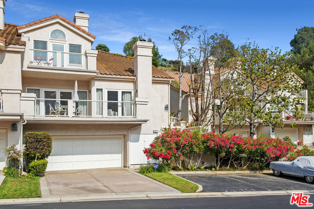 Great opportunity to own a beautiful, bright, recently updated townhouse in a gated community. This plan 3 open floorplan features three bedrooms, three baths! Kitchen with newer stainless-steel appliances and a breakfast bar. Large family room with a cozy fireplace, opens to a large private back yard. Living room with high ceilings and fireplace. Dining area opens to a large balcony. Spacious primary bedroom has a sitting area, fireplace, walk in closet, and a balcony. Primary bathroom has double sinks, shower and a bathtub. The second bedroom features a full bathroom. There is a washer and dryer closet on second floor. The 3rd bedroom is located on the main level. There is a bonus room by the garage, perfect for the home gym. Outdoor living is enjoyable with a large backyard. Oversized two car parking garage with additional storage and extra space to park two cars outside. Amenities include guest parking, a pool, spa, outdoor shower, barbeque and grassy area. An ideal location close to the beach, village and hiking trails.