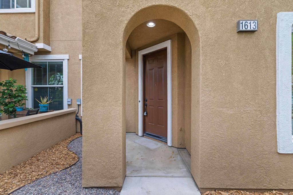 1613 Avery Road
