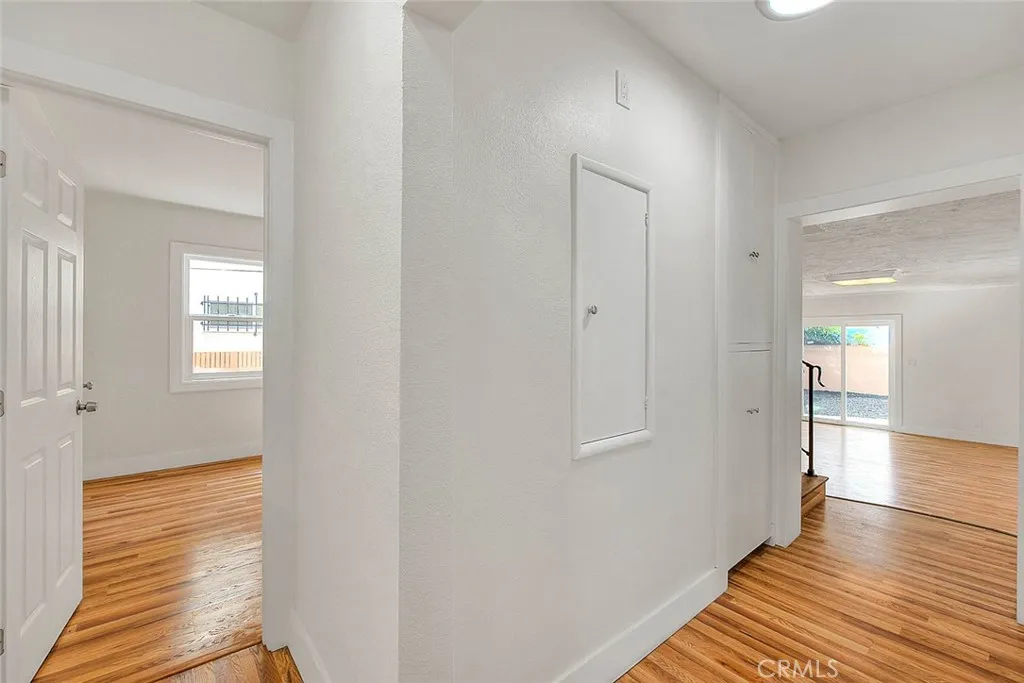 Los Angeles, California 90044, United States, 3 Bedrooms Bedrooms, ,2 BathroomsBathrooms,Residential,Active,213307