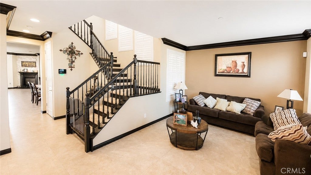 5798 San Fernando Place