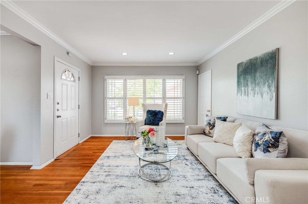 3219 Fairman
