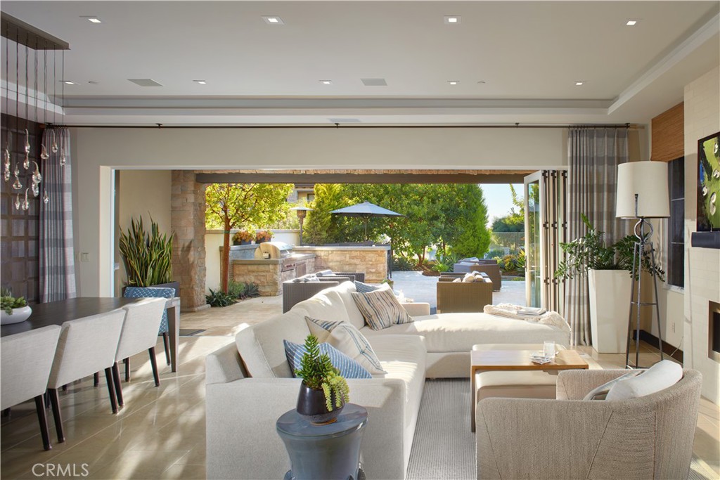 The Grand Monarch - Residential