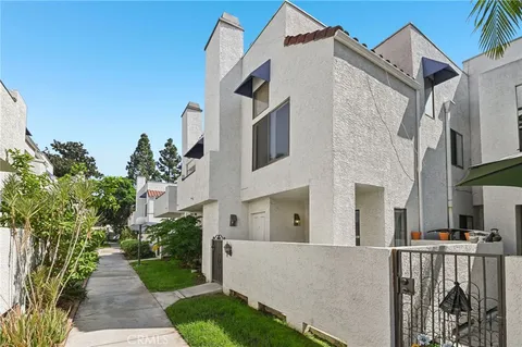 602 Park Shadow Court, Baldwin Park, CA 91706 - MLS#: BB25221071