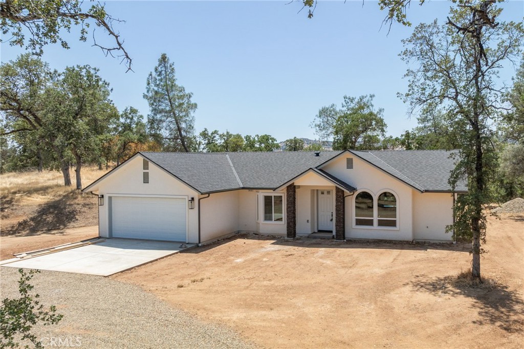 Brand New Home on 5.28 Acres in Catheys Valley!
Don’t miss this rare opportunity to own a 2024 new construction home in the peaceful foothill community of Catheys Valley. This stunning 4 bedroom, 2 bathroom home offers 1,918 sq ft of thoughtfully designed living space, perfectly situated on 5.28 usable acres—ideal for those seeking space, privacy, and modern comforts.
Inside, enjoy a bright and open floor plan with high ceilings, energy-efficient features, and quality finishes throughout. The spacious kitchen flows seamlessly into the dining and living areas—perfect for entertaining or relaxing with family. The primary suite offers a private retreat with a walk-in closet and beautifully appointed en-suite bathroom.
Enjoy serene views, starry nights, and room to roam—all just 30 minutes from Merced and a little over an hour from the breathtaking landscapes of Yosemite National Park.
Whether you're looking for a full-time residence, a weekend escape, or a modern homestead, this property delivers the best of rural living with the ease of new construction.
New homes in Catheys Valley are rare—schedule your tour today!