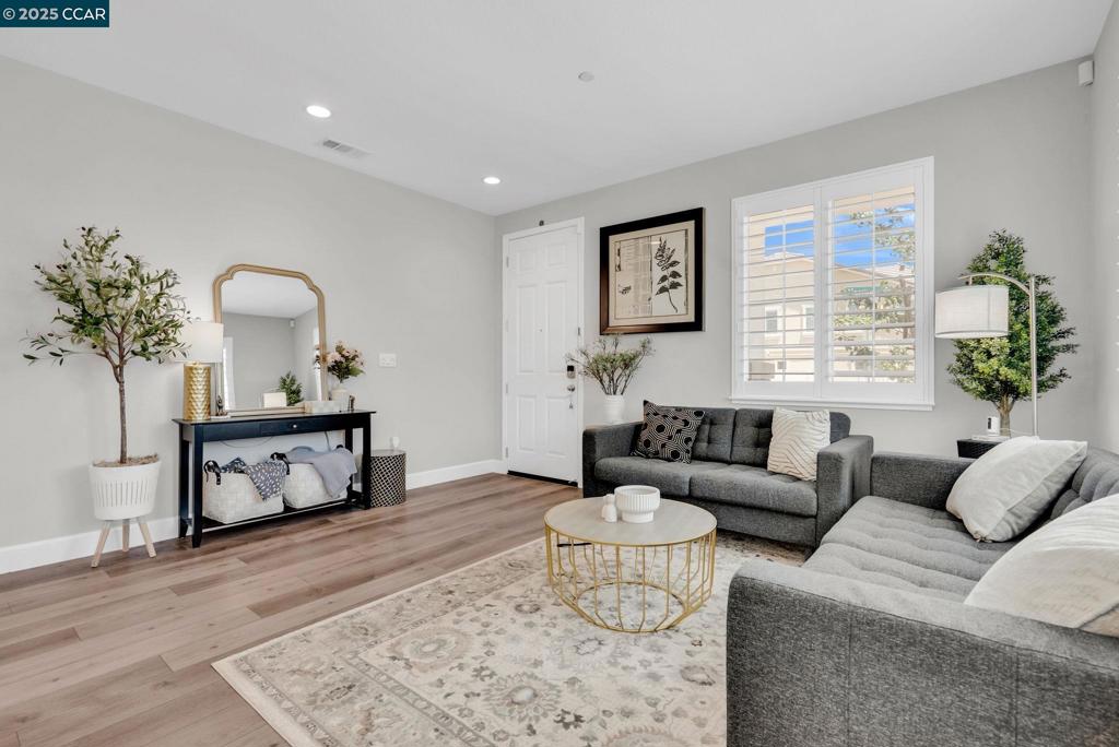 CORDELIA - Residential