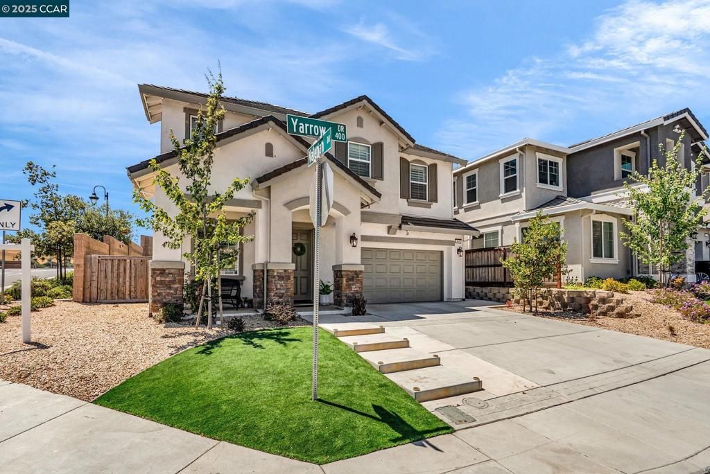 Photo of 499 Yarrow Dr Dr, Fairfield, CA 94534 (MLS # 41110774)