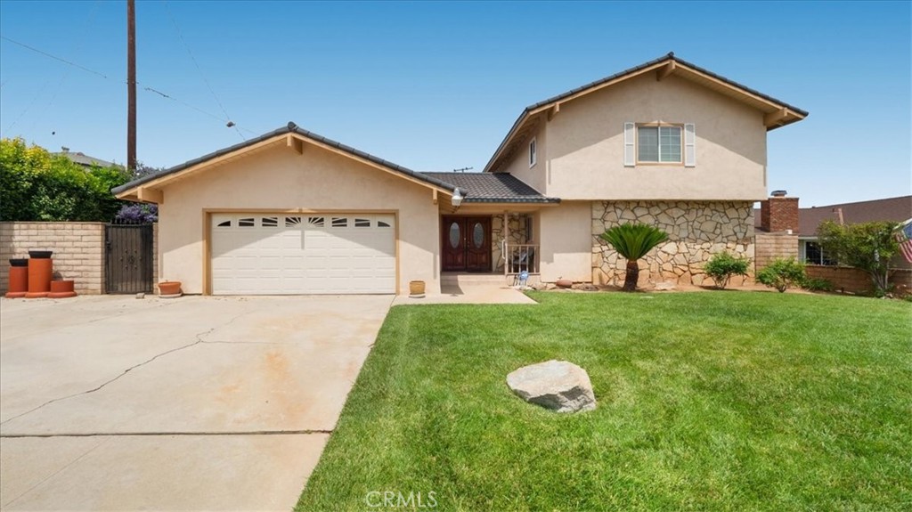 Absolute bargain! Unbelievable price! Priced low & firm for your pre-approved buyer who wants a great value on the best house in Corona!