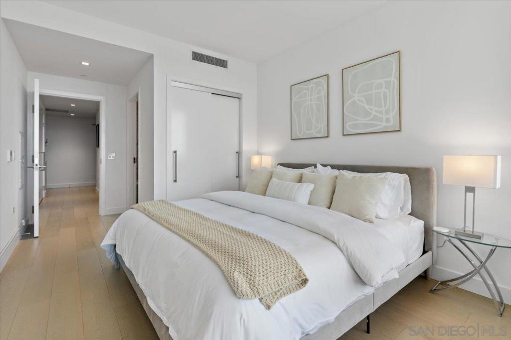 888 W E St Unit 1001