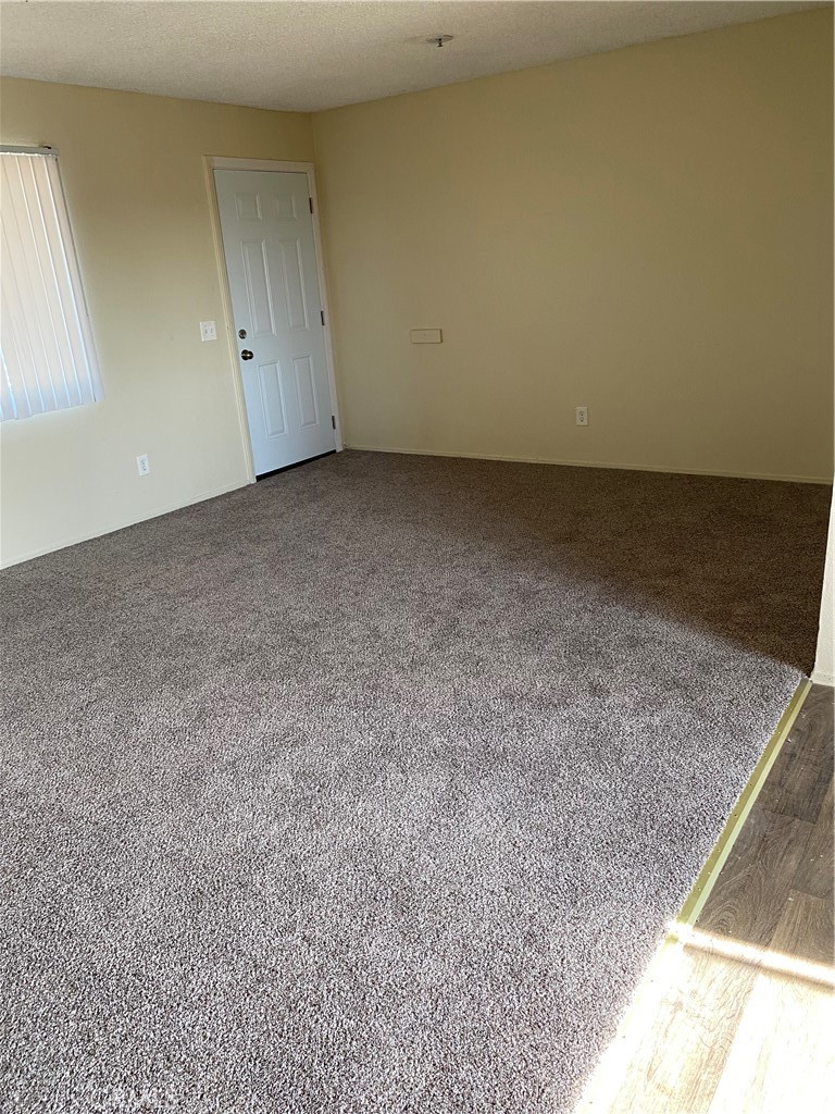 Nice upstairs one bed one bath with dining area. New flooring, full bath. Laundry on site. $1400 monthly $1400 Deposit. Water and Trash paid. Carport parking.