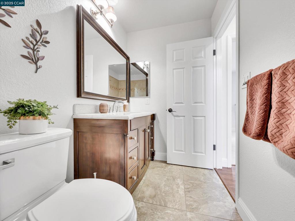 BENT CREEK VALLY - Residential