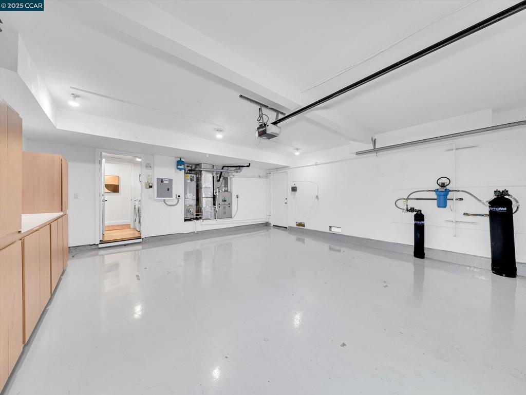 BENT CREEK VALLY - Residential