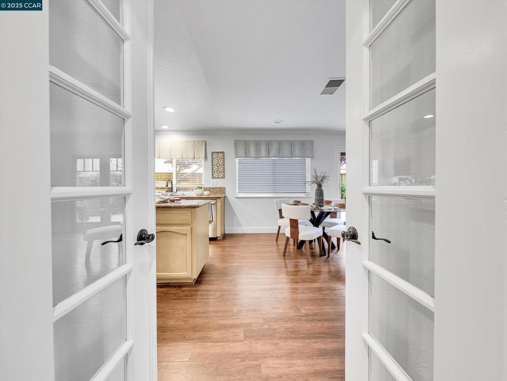 BENT CREEK VALLY - Residential