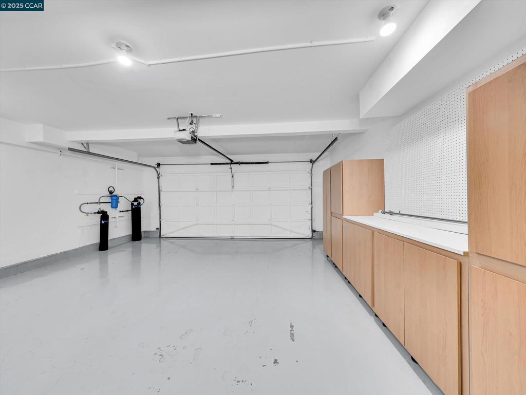 BENT CREEK VALLY - Residential