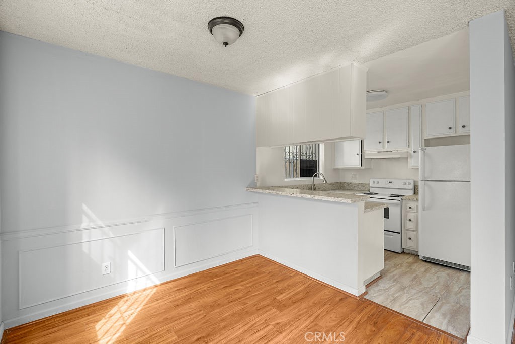 1825 N Gramercy Place