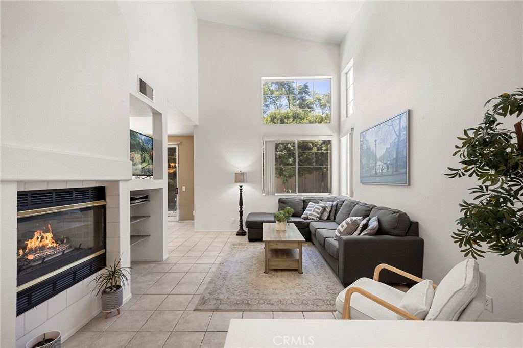 3423 E White Chapel Court E