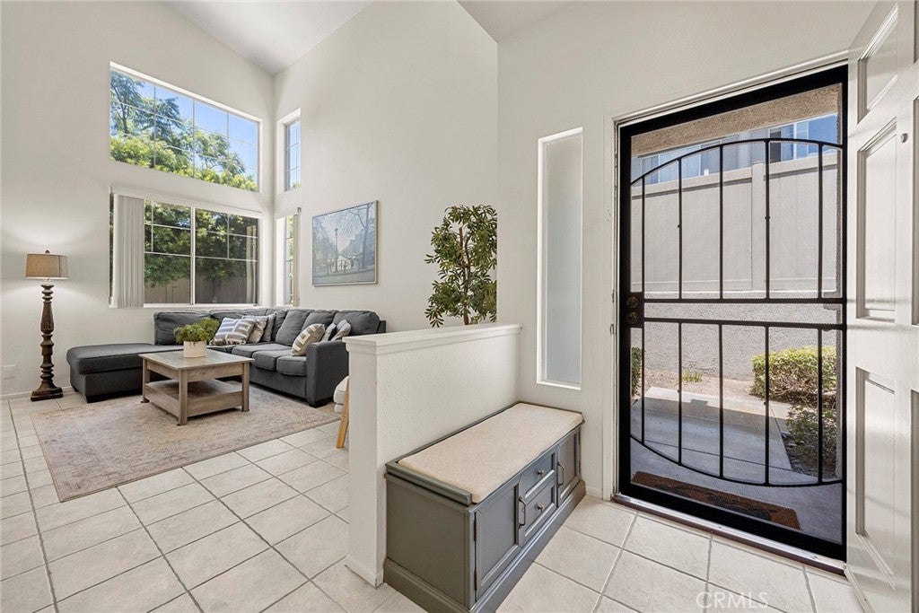 3423 E White Chapel Court E