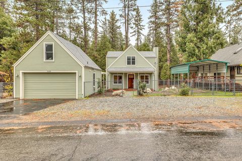 Photo of 53300 Meadow Drive, Idyllwild, CA 92549 (MLS # 219138832DA)