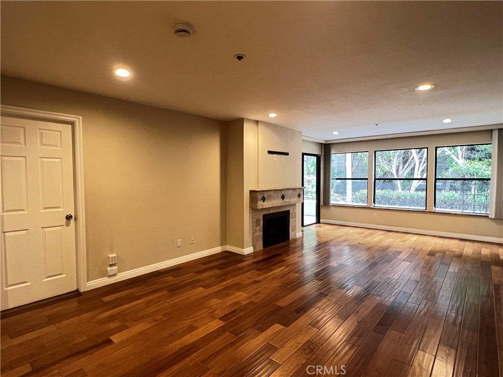 280 Cagney Lane 104