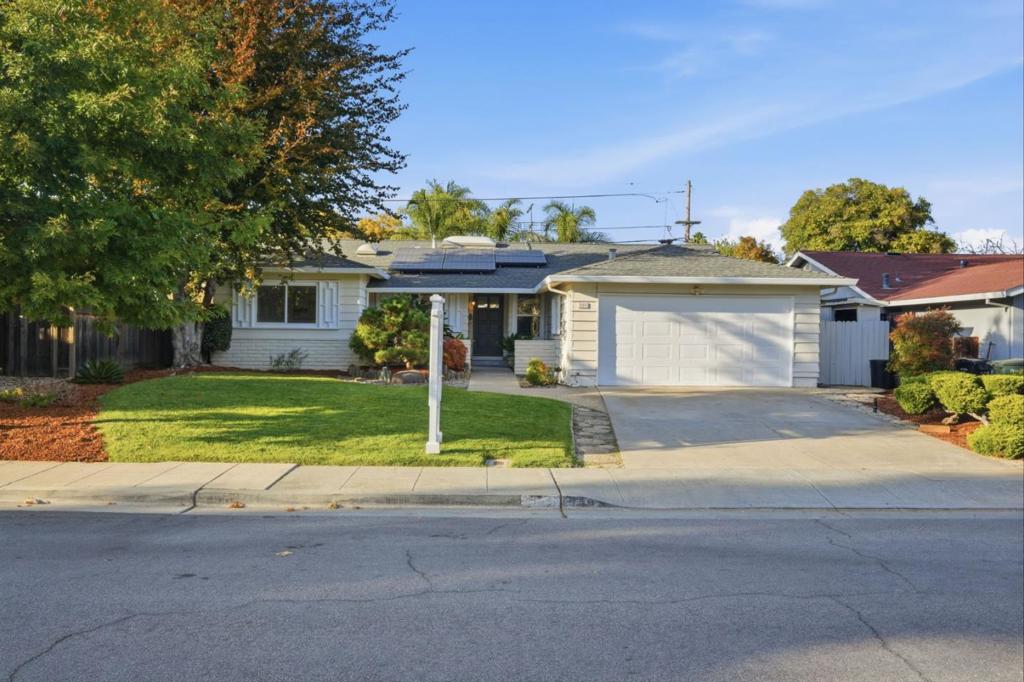 Properties 3 959 Eton Way
