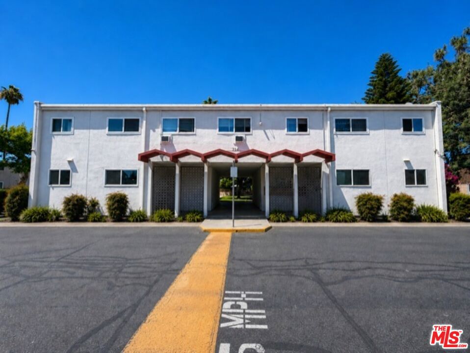 7141 Coldwater Canyon Avenue 5, North Hollywood CA 91605