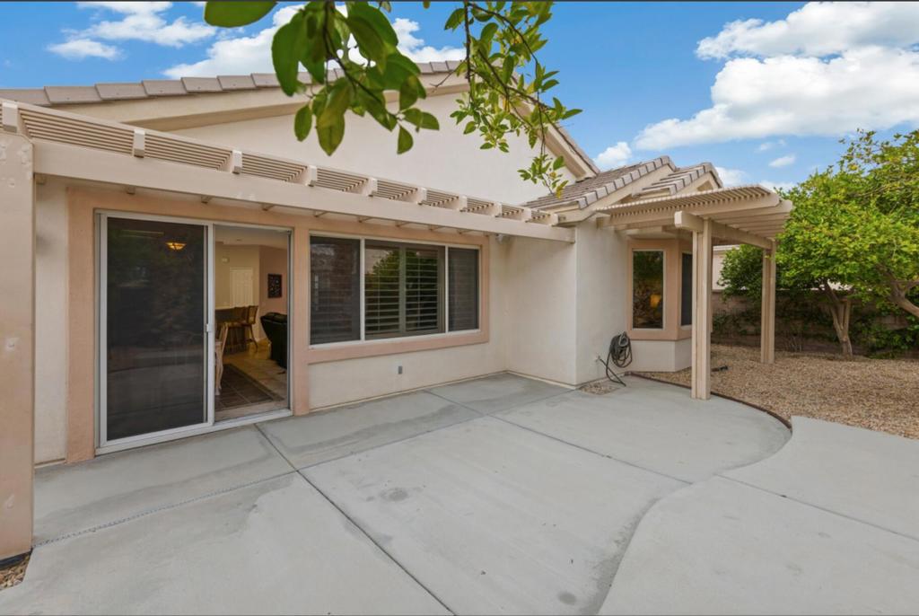 78919 Nectarine Drive