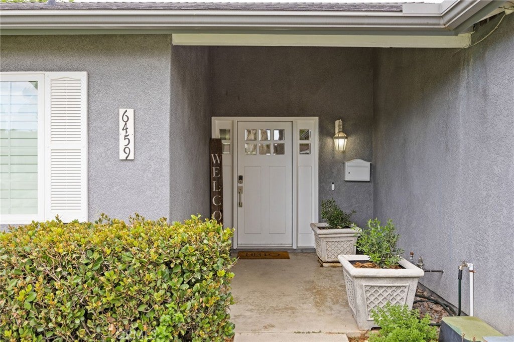 6459 Aldea Avenue, Lake Balboa CA 91406