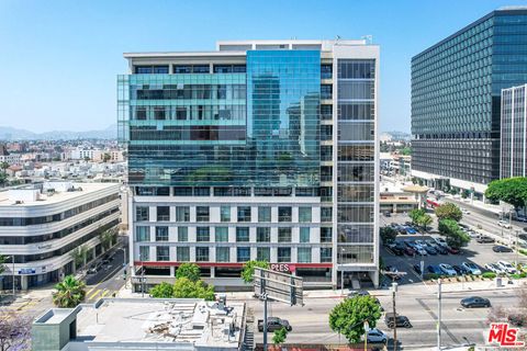 Photo of 3223 W 6th Street #605, Los Angeles, CA 90020 (MLS # 26769227)
