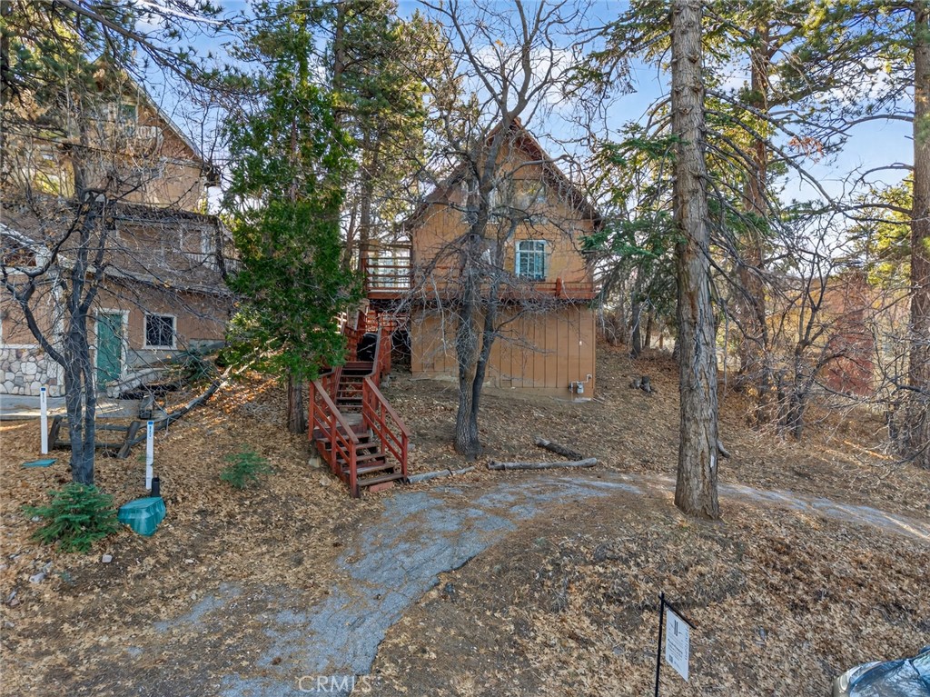 845 Villa Grove