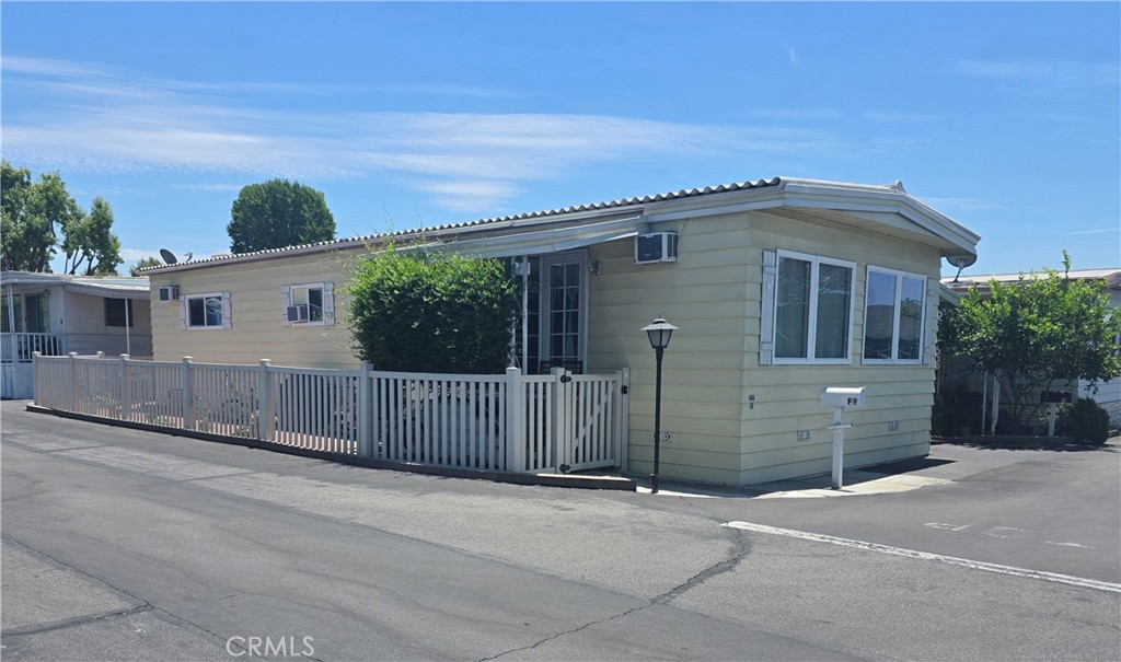 1380 N Citrus F9