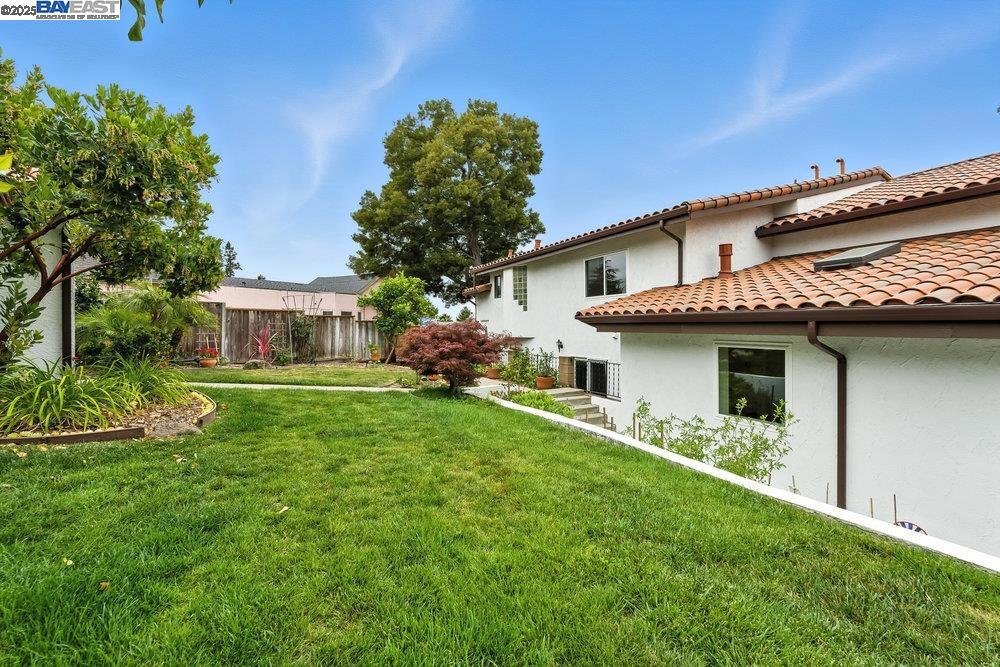 CASTRO VALLEY - Residential