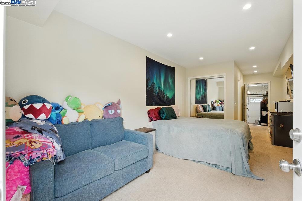 CASTRO VALLEY - Residential