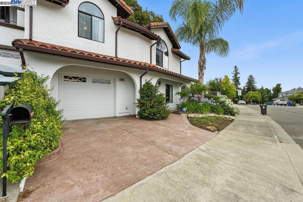 CASTRO VALLEY - Residential