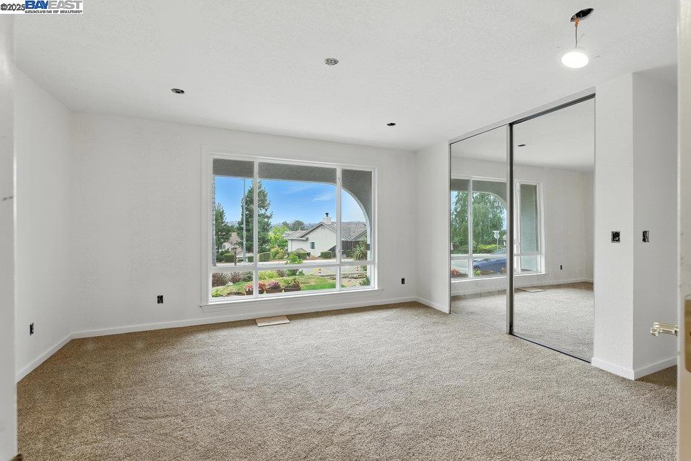 CASTRO VALLEY - Residential