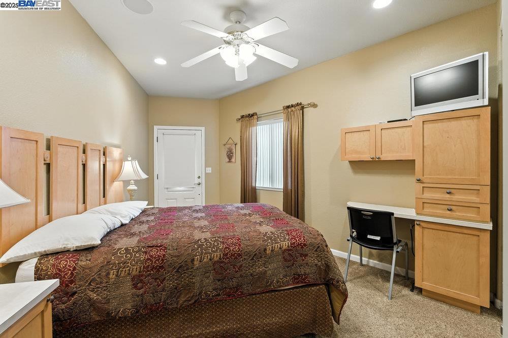 CASTRO VALLEY - Residential
