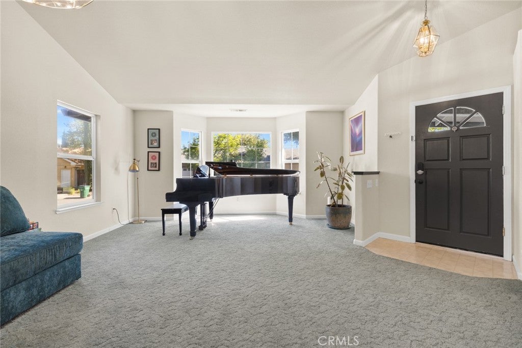 2 Summerwood Court