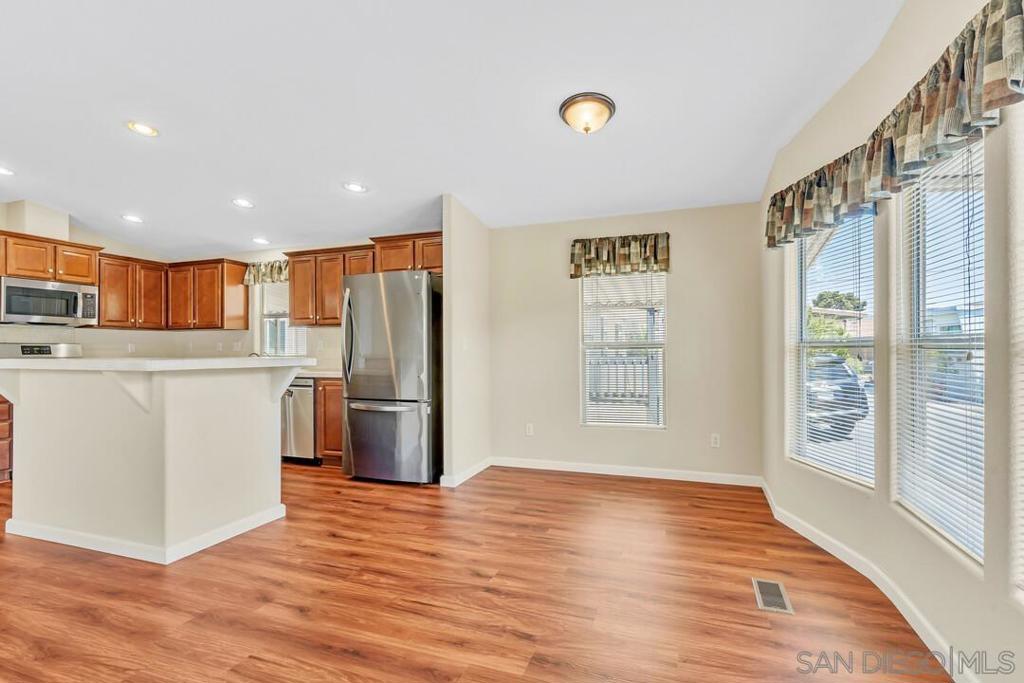 1285 E Washington Ave SPC 29