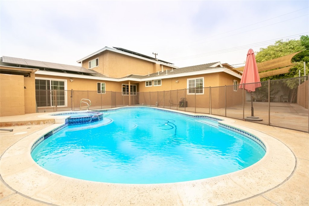 900 S Hayward Street