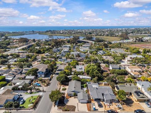 1280 Forest Avenue Carlsbad CA 92008