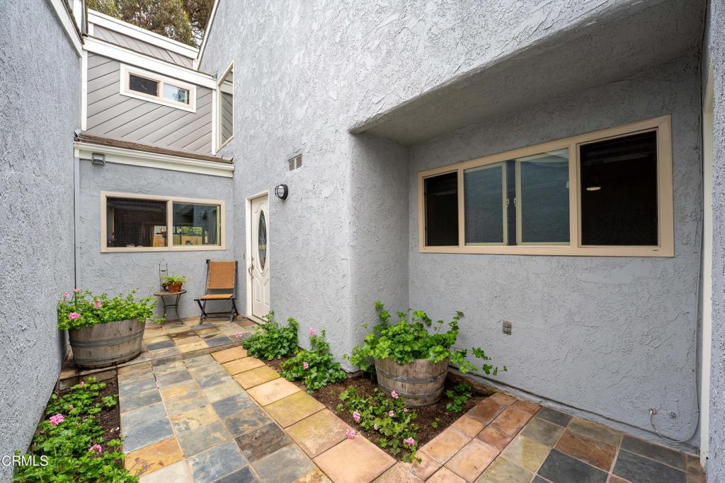468 Rockman Way