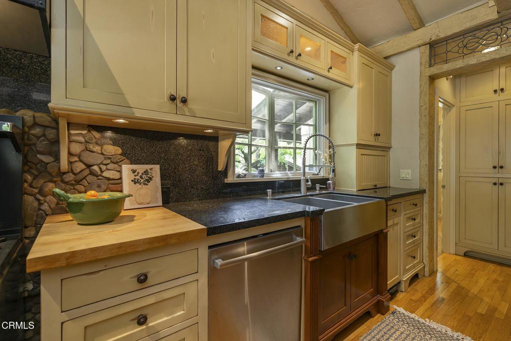1641 Garst Lane