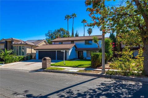 Photo of 17008 Tennyson Place, Granada Hills, CA 91344 (MLS # SR26025040)