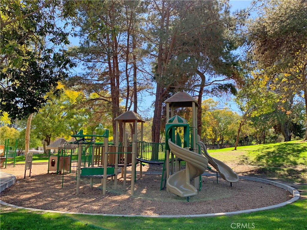 New World Condos (NW) - Residential